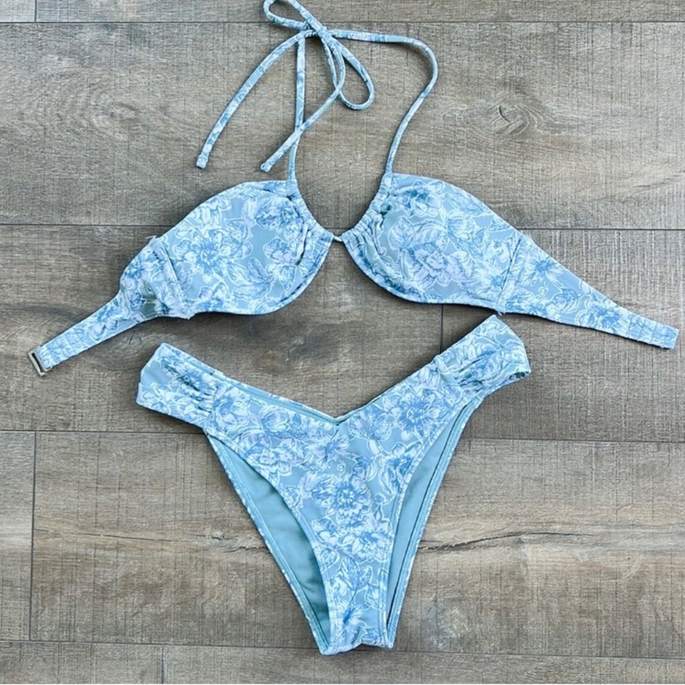 Abercrombie & Fitch bikini top and bottom